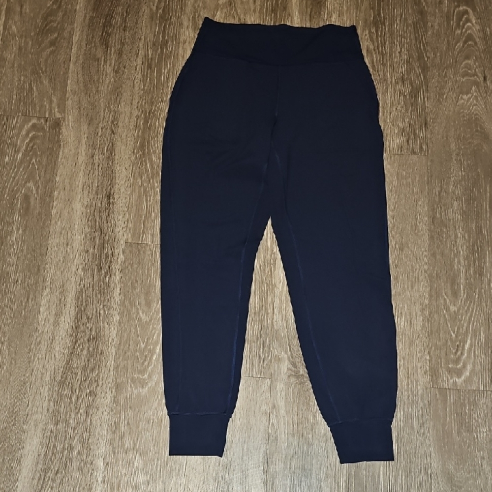 Lululemon Align HR Joggers! Navy Blue! Excellent Condition! Dont Miss Out! Sz 8
